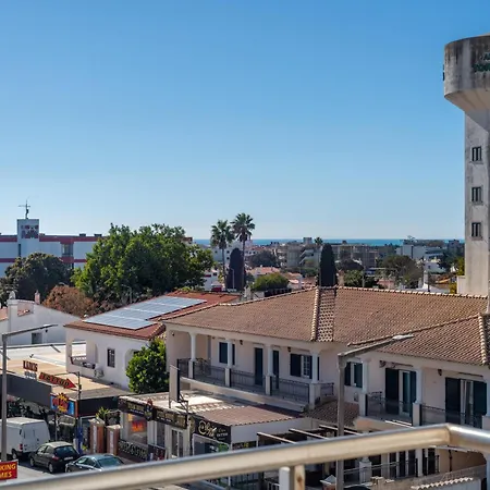 Ocean Drive - Oura - Jacuzzi - By Bedzy