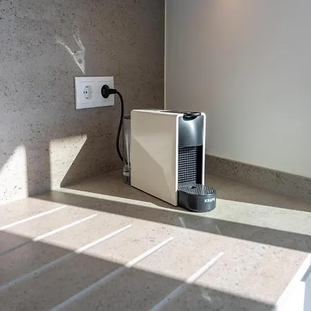 Ocean Drive - Oura - Jacuzzi - By Bedzy