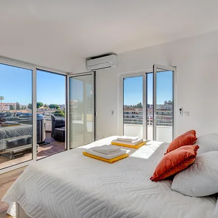 Ocean Drive - Oura - Jacuzzi - By Bedzy Apartment Albufeira