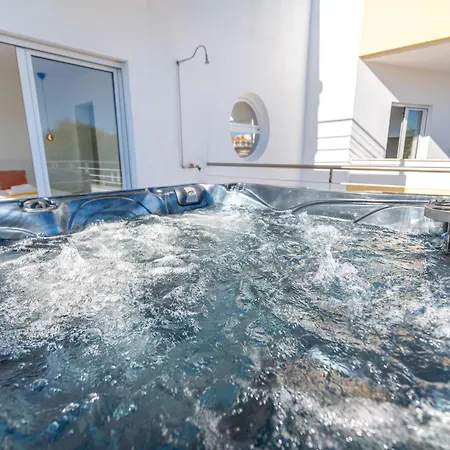 Ocean Drive - Oura - Jacuzzi - By Bedzy Daire Albufeira